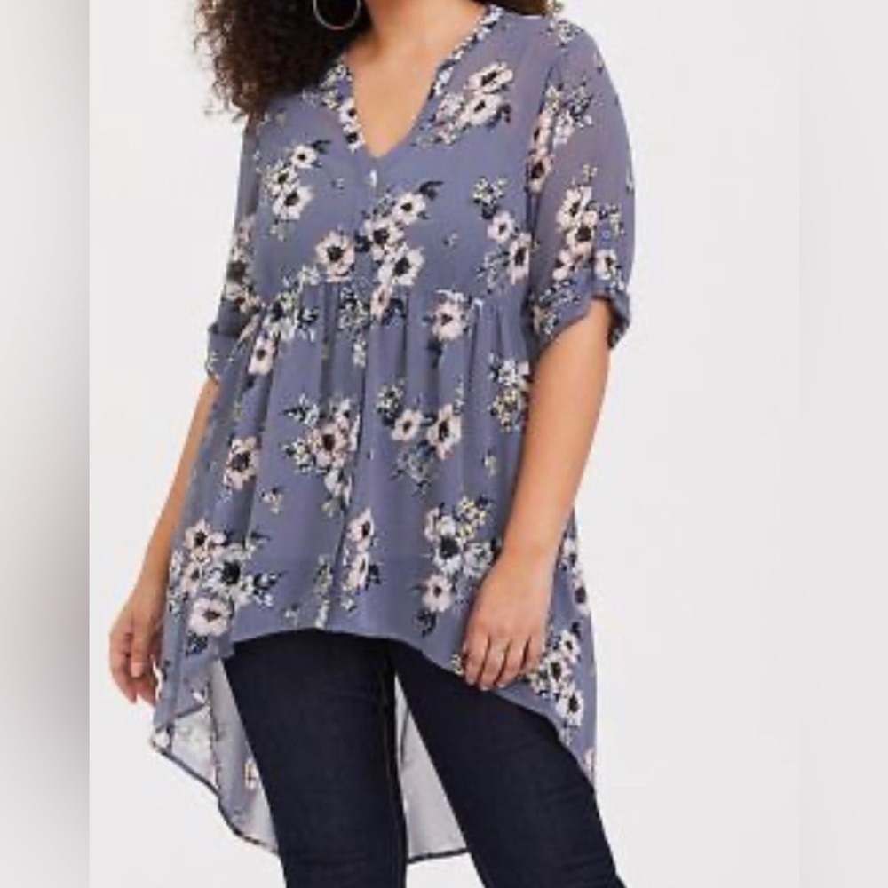 Torrid Blue / Gray Floral Baby Doll Hi / Low Button Down Top